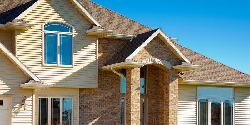 Safe for Siding: Four Reasons to Choose Soft Washing for Vinyl Cleaning