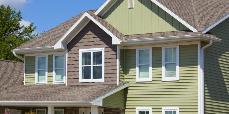 Why Soft Washing Is Essential for Vinyl Cleaning